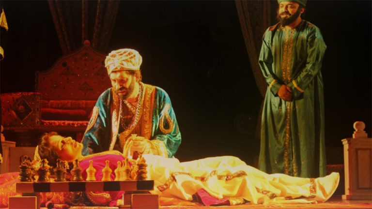 Lee más sobre el artículo El Taj Mahal, solos tú y yo.